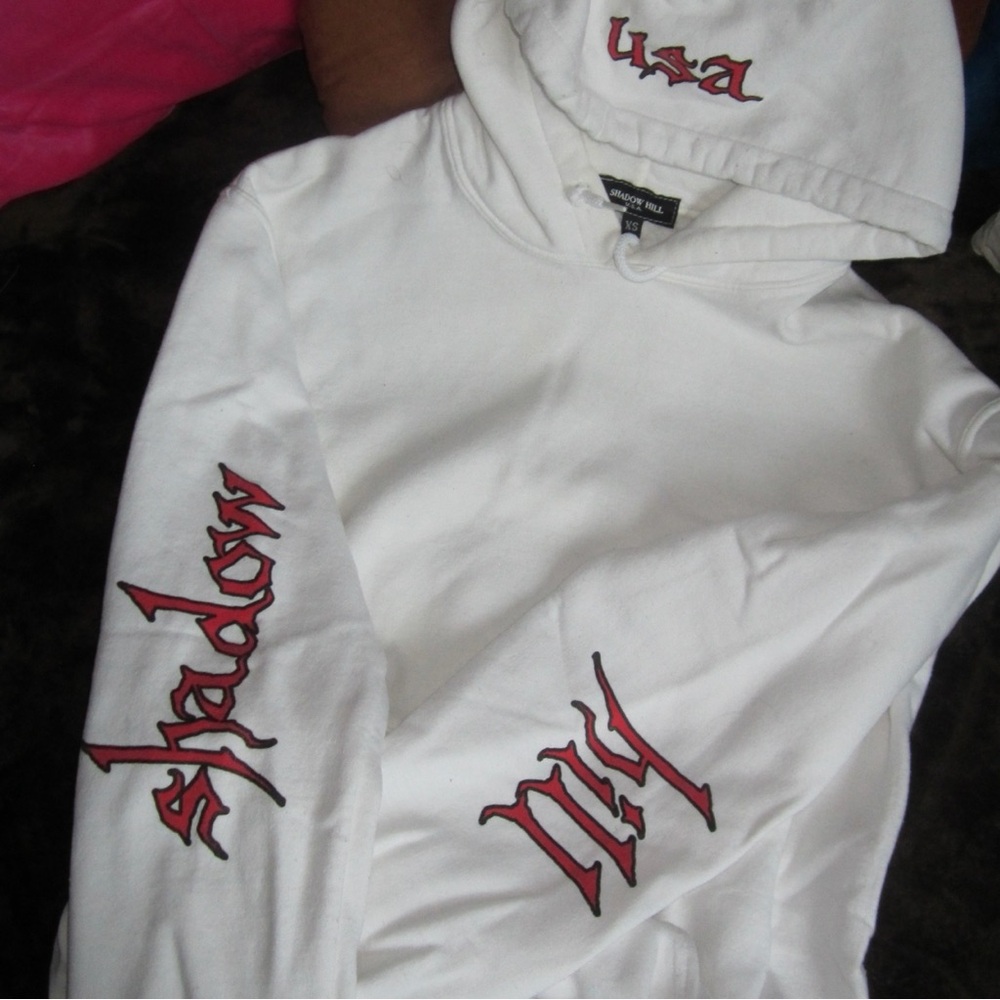Vintage Shadow Hill USA White Hoodie – Red Gothic Graphic (XS)